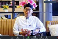 Bustanul Arifin Caya.