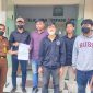 Front Pemuda dan Mahasiswa Konawe Utara (FPMK) Melaporkan perusahaan PT Bintang Mining Indonesia (BMI) dan PT Mineral Arta Sejahtera (MAS) di Kejati Sultra. Jumat (23/04/2022). (*Ist) 