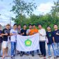 Himpunan Pelajar Mahasiswa Poleang-Kendari (Hipmap Kendari) berbagi takjil berbuka puasa bulan Ramadhan 1443 Hijriah di Kota kendari. Minggu (24/04/2022). (*Iks/Kroscek) 