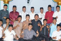 Foto bersama pelaksanaan Halal Bihalal di Desa Kosebo Kecamatan Anggata. Sabtu, (7/05/2022). (*Erw/KR) 