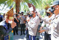 Kapolres Simalungun, AKBP Nicolas Dedy Arifianto, SH., SIK., MH, menerima Kunjungan Kerja Kabarkam Polri Komjen Pol Drs. Arif Suis Yanto MSi didampingi Kapolda Sumut, IrjenPol Drs. RZ Panca Putra Simanjuntak, M.Si. (Foto Syam) 