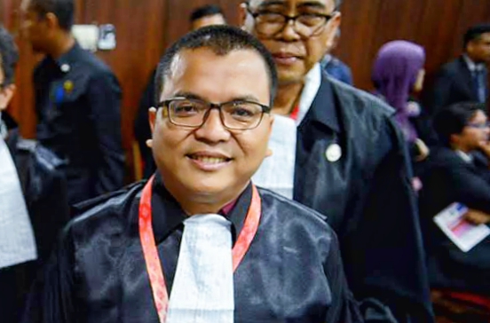 Prof. H. Denny Indrayana, S.H., LL.M., Ph.D. (*Ist) 
