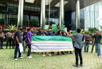 Aksi unjuk rasa Jilid II Ampuh Sultra - Jakarta mendesak KPK RI mengusut dugaan korupsi Gubernur Sulawesi Tenggara di Gedung KPK RI, Kuningan, Jakarta Selatan, Rabu (28/09/2022). (*Ist) 