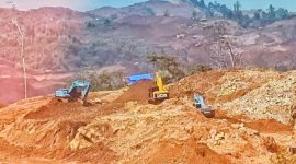 Aktivitas penambangan biji nikel PT Sulawesi Hasta Finma (SHF), di lahan eks IUP Hapar, Blok Mandiodo, kini menjadi IUP PT Antam, hanya bermodalkan Surat Keterangan Tanah (SKT). (*Ist) 