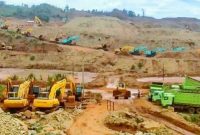 Puluhan alat berat yang hendak mengamankan diri, diduga setelah mendapat informasi terkait rencana penertiban oleh tim gabungan. (*Ist)