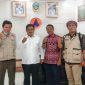 Kuswandi bersama Prof. Rahmad Wida Sembiring didampingi Relawan Bencana, Benny Y Purnama, berkunjung ke BPBD Sumut di jalan Medan-Binjai Km 10,3 menemui kepala BPBD, Ir. Abdul Haris Lubis di ruang kerjanya senin (18/10/2022). (*Ist) 