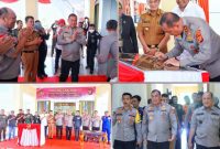 Irjen Pol. Drs. Teguh Pristiwanto bersama rombongan pejabat Polda Sultra meresmikan pemanfaatan Gedung Mapolresta Konawe Utara. Selasa, (15/11/2022). (*Ist) 