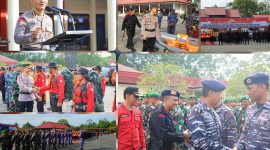 Kombes Pol Tumpal Damayanus, SH., MH. bertindak selaku Pimpinan Apel Gelar pasukan bersama tim gabungan mengecek kondisi sarana peraga alat penyelamatan. (*Ist) 