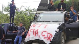 Massa Demonstrasi Pertanyakan dana Corporate Social Responsibility (CSR) di depan kantor PT Ifishdeco. (*Ist) 