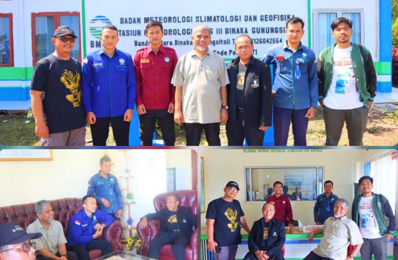 Kunjungan Muhammad Nuh bersama rombongan di Kantor Pengamatan Cuaca Stasiun Meteorologi Binaka disambut baik oleh petugas dengan ramah meski bukan pada jam kantor reguler. (*Ist) 