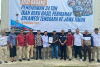 51 ton hasil perikanan hasil perikanan Sulawesi tenggara dikirim ke jawa timur. (*Ist) 