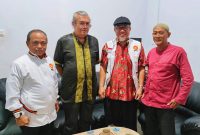 Prof. Dr. H. Usman Jafar, Lc., MA, bersama pengurus PKS Sumut. (*Ist) 