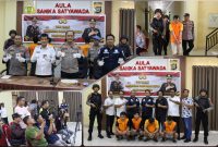 Satresnarkoba Polres Konawe Utara berhasil meringkus 4 orang pengedar sabu periode Februari hingga awal Maret 2023, total barang bukti sabu seberat 147,5 gram, melalui konferensi pers. Selasa, (07/03/2023). (*Ist) 