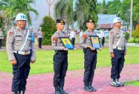 Polres Konsel menggelar upacara Pemberhentian Tidak Dengan Hormat (PTDH) dua oknum personelnya. (*Ist)