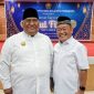 Berpose bersama dimomen Idul Fitri 1444 Hijriah, H. Harmin Ramba (Kanan), bersama Gubernur Sultra, H. Ali Mazi. (*Ist)