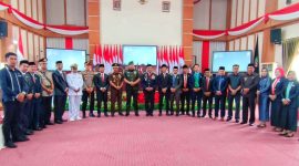 Foto Bersama Bupati, H. Ruksamin dan Ketua DPRD Konut, Ikbar, Sekda Konut, para OPD bersama Forkopimda Konut usai mendengarkan pidato presiden RI Proklamasi Kemerdekaan Republik Indonesia ke-78 Tahun 2023, bertempat di ruang Rapat Paripurna DPRD Konut. Rabu, (16/08/2023). (*Rul)