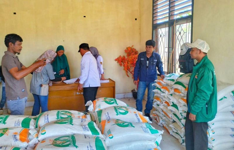 Pemerintah kecamatan asera mendata penyaluran PKH di 2 Kelurahan dan 17 Desa.