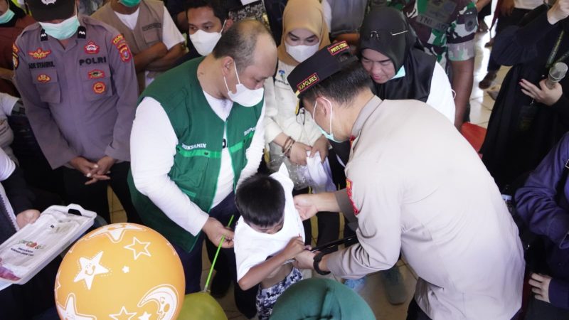 Ruksamin bersama Forkopimda Konut sosialisasi pelaksanaan Outbreak Response Immunization di desa boenaga.