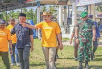 Abdul Azis, SH, MH, bersama Forkopimda Koltim usai Apel Siaga Pemilu 2024, di Lapangan Latamoro, Kecamatan Tirawuta, Senin (20/11/2023).
