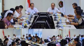 Bupati Konawe Utara, H. Ruksamin mengikuti Rapat Koordinasi tingkat eselon 1 di Ruang Rapat Lt. 12 Kantor Kemenko PMK, Jakarta, Senin, (17/01/2024).