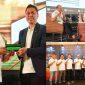 Bupati Konawe Utara menerima penghargaan pada Acara Kalla Toyota Award 2024, dihelat di Hotel Claro Makassar pada Jumat, 09 Februari 2024.