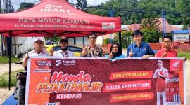 Astra Motor Sulawesi Selatan menyalurkan bantuan kemanusiaan kepada masyarakat terdampak banjir di Kendari.