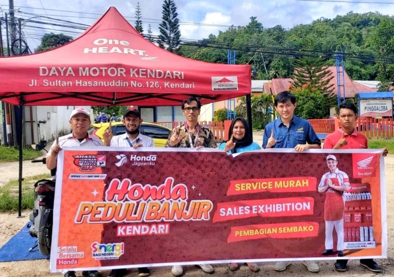 Astra Motor Sulawesi Selatan menyalurkan bantuan kemanusiaan kepada masyarakat terdampak banjir di Kendari.