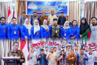Mewakili Bupati Konut, H. Ruksamin, Asisten II Perekonomian dan Pembangunan, Rahmatulah, membuka bimtek pemanfaatan Teknologi untuk ASN berlangsung di Hotel Fortune Kendari pada Kamis, 16 Mei 2024.