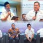 Ketua Kadin Indonesia, Arsjad Rasjid bersama Ketua Kadin Sulawesi Tenggara, Anton Timbang saat konferensi pers, Rabu (29/5/2024).