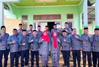Rombongan kafilah MTQ Kabupaten Konawe Kepulauan diketuai Ir. H. Cecep Trisnajayadi, M.M (Sekda Konkep) dan Sekretaris Kafilah, Hj. Suriawaty, S.Pd., M.Pd saat tiba di posko. Wanggudu, Konawe Utara. Jum'at (20/06/2024).
