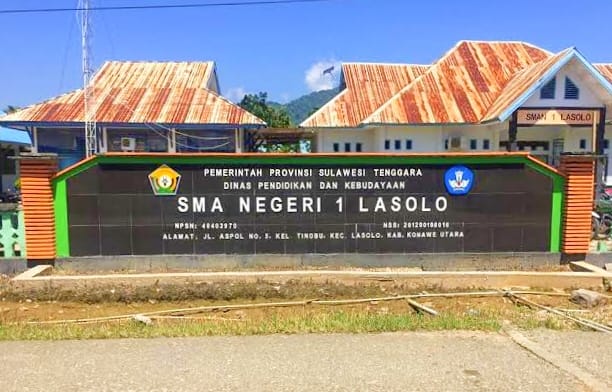 SMAN 1 Lasolo