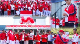 Sekda Sultra, Drs. H. Asrun Lio, M.Hum., Ph.D, melaunching gerakan pembagian bendera di 17 Kabupaten/Kota Sulawesi Tenggara, dilaksanakan di Lapangan Upacara Kantor Gubernur Sultra, Jumat (09/08/2024).
