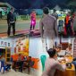 Dipimpin Iptu Wawan Gunawan tim patroli pos mobile menyasar kantor KPU, Bawaslu dan Alun-alun Konasara di Kelurahan Wanggudu Kecamatan Asera. Sabtu, (24/08/2024).