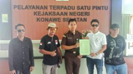 L-KPK Sultra resmi melaporkan Pembangunan Rehabilitasi Berat Gedung Farmasi Konawe Selatan Tahun Anggaran 2024. Rabu, (21/08/2024).