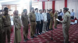 Drs. La Ode Saifuddin, M.Si, secara resmi mengukuhkan Tim Percepatan Akses Keuangan Daerah (TPKAD) Kabupaten Konawe Utara pada Senin, 21 Oktober 2024.
