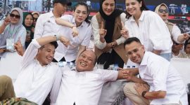 Pasangan Ruksamin-Sjafei bersama Raffi Ahmad dan Nagita Slavina serta bintang lainnya pada acara Pesta Sultra Bersatu dihadiri seluruh pendukung dan simpatisan bertempat di Eks MTQ Kota Kendari, Kamis, (21/11/2024).