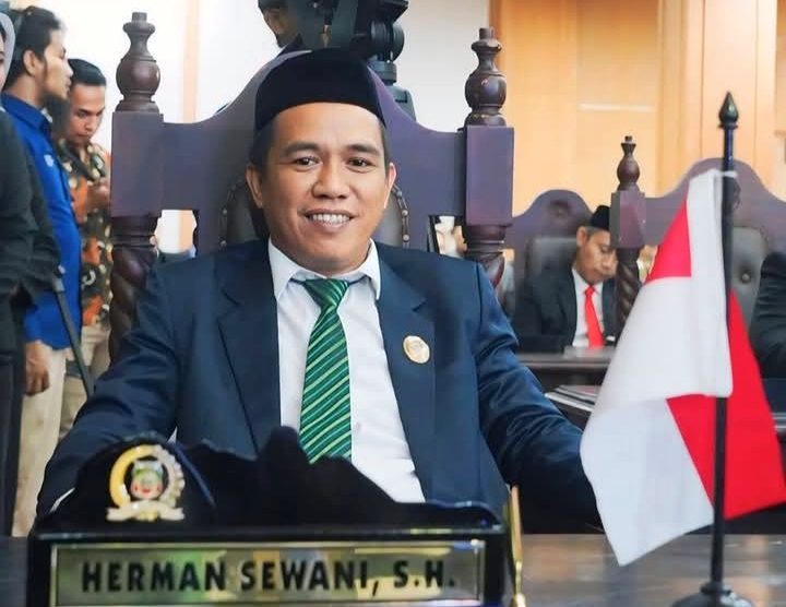Ketua DPRD Konawe Utara, Herman Sewani, S.H.,