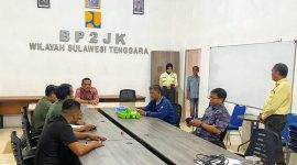 Bina Konstruksi (Binakon) Sultra audiens bersama Balai Pelaksana Pekerjaan Jasa Konstruksi (BP2JK) Sultra.