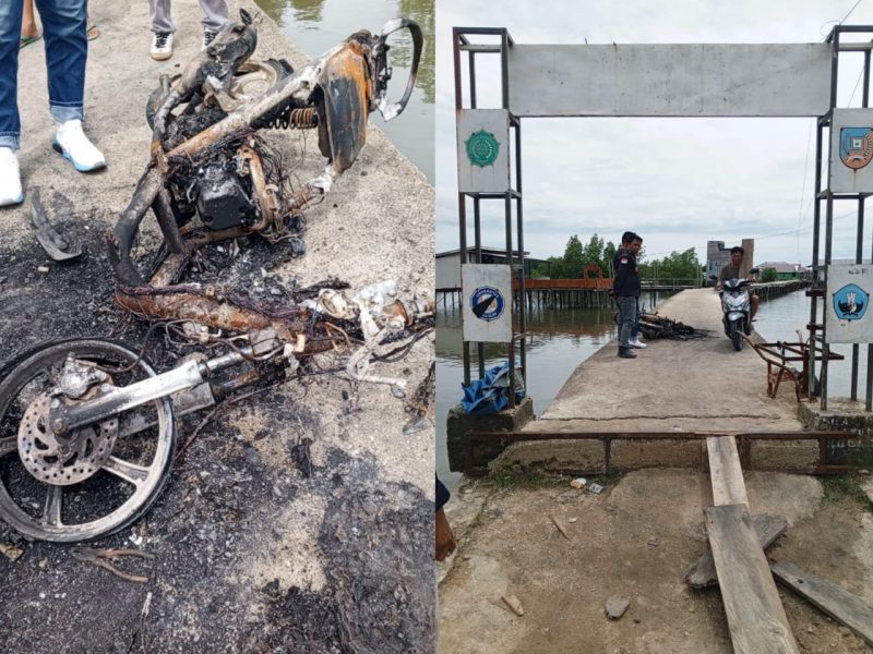 Nampak Kendaraan Roda Dua Keluarga Pasutri, Darius (51) dan Sumeni (47) Dibakar OTK. 