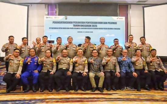 Polda Sulawesi Tenggara (Sultra) bersama PT Pertamina Patra Niaga Regional Sulawesi MoU penyediaan bahan bakar minyak (BBM) dan pelumas.