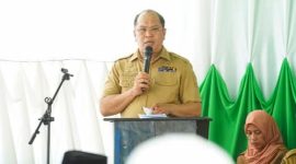 Bupati Konawe Utara, H. Ruksamin saat membuka Musrenbang di 13 Kecamatan.