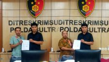 Laporan diserahkan Nasrullah Faizal melalui kuasa hukumnya, Yopi Wijaya Putra, S.H., di Mapolda Sultra, Minggu (15/06/2025).