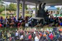 Aliansi Masyarakat Tani (AMT) Konawe Selatan, bersama beberapa organisasi masyarakat sipil, Geruduk dan secara resmi melaporkan PT Marketindo Selaras (PT MS) ke Kejaksaan Negeri (Kejari) Konsel, Selasa (17/6/2025).