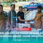 Anggota Dewan Perwakilan Rakyat Daerah (DPRD) Konawe Utara (Konut) Fraksi Partai Bulan Bintang (PBB), Fendrik, S.Kom (Kedua dari kiri kemeja biru cream) mendampingi penyaluran Mesin Jahit kepada penerima manfaat Home Industry, Selasa (24/06/2025).