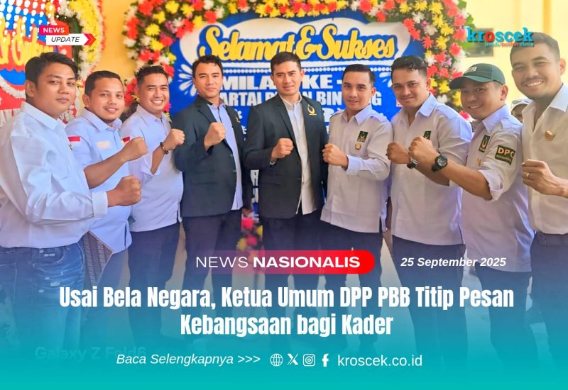 Ketua Umum DPP PBB, Gugum Ridho Putra bersama jajaran pengurus dan kader berfoto pada acara Milad PBB.