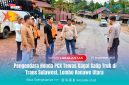 Petugas kepolisian bersama warga berada di lokasi kejadian kecelakaan di Jalan Trans Sulawesi, Desa Lapulu, Kecamatan Lembo, Konawe Utara, Sabtu (27/9/2025).