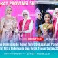 Momen Ketua Dekranasda Konawe Utara, Hj. Wisra Wastawati Ikbar, S.Tr.Keb, turut menyerahkan penghargaan pada pemenang ajang Putri Citra Indonesia dan Batik Tenun Sultra 2025, Minggu (28/9/2025).