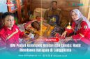 IBM PEDULI: Tim medis dan CSR PT IBM bersama aparat desa menyerahkan bantuan serta melakukan pemeriksaan kesehatan kepada lansia yang sakit di rumahnya, sebagai bagian dari Program Peduli Kelompok Rentan dan Lansia.