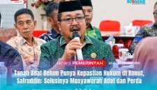 Sekretaris Daerah (Sekda) Konawe Utara (Konut), Dr. Safruddin, S.Pd., M.Pd., saat memberikan sambutan disalah satu acara.