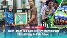 Bupati Konawe Utara, H. Ikbar, SH., MH., menyerahkan cinderamata ke Wali Kota Palopo, Hj. Naili Trisal, usai audiensi dan studi pembelajaran (Benchmarking) rencana pembangunan sarana olahraga sirkuit balap motor Kabupaten Konawe Utara, di ruang kerja walikota Palopo, Jum'at, 19 Desember 2025.